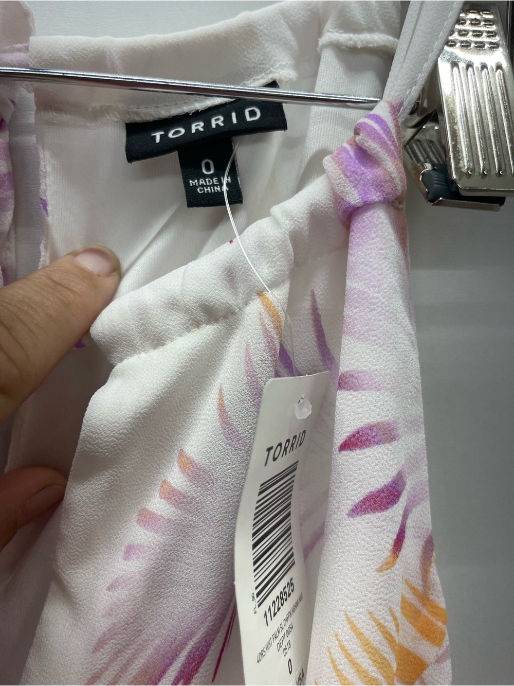 Torrid White Palm Leaf Chiffon Maxi Dress - White/Pink - Picture 6 of 7